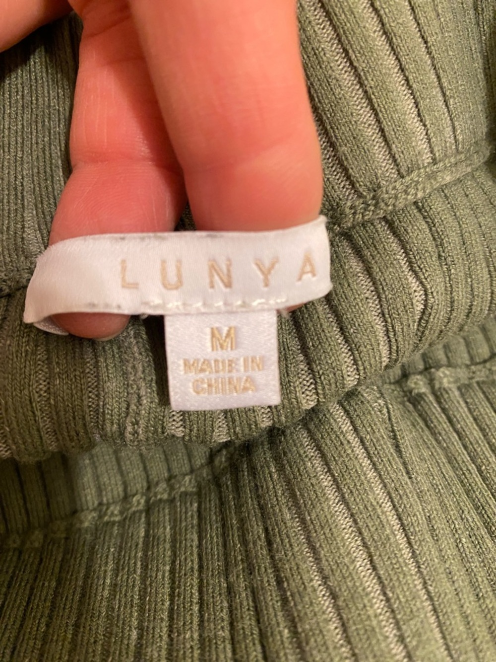 lunya Olive Ribbed Leggings. Size M - Picture 5 of 10